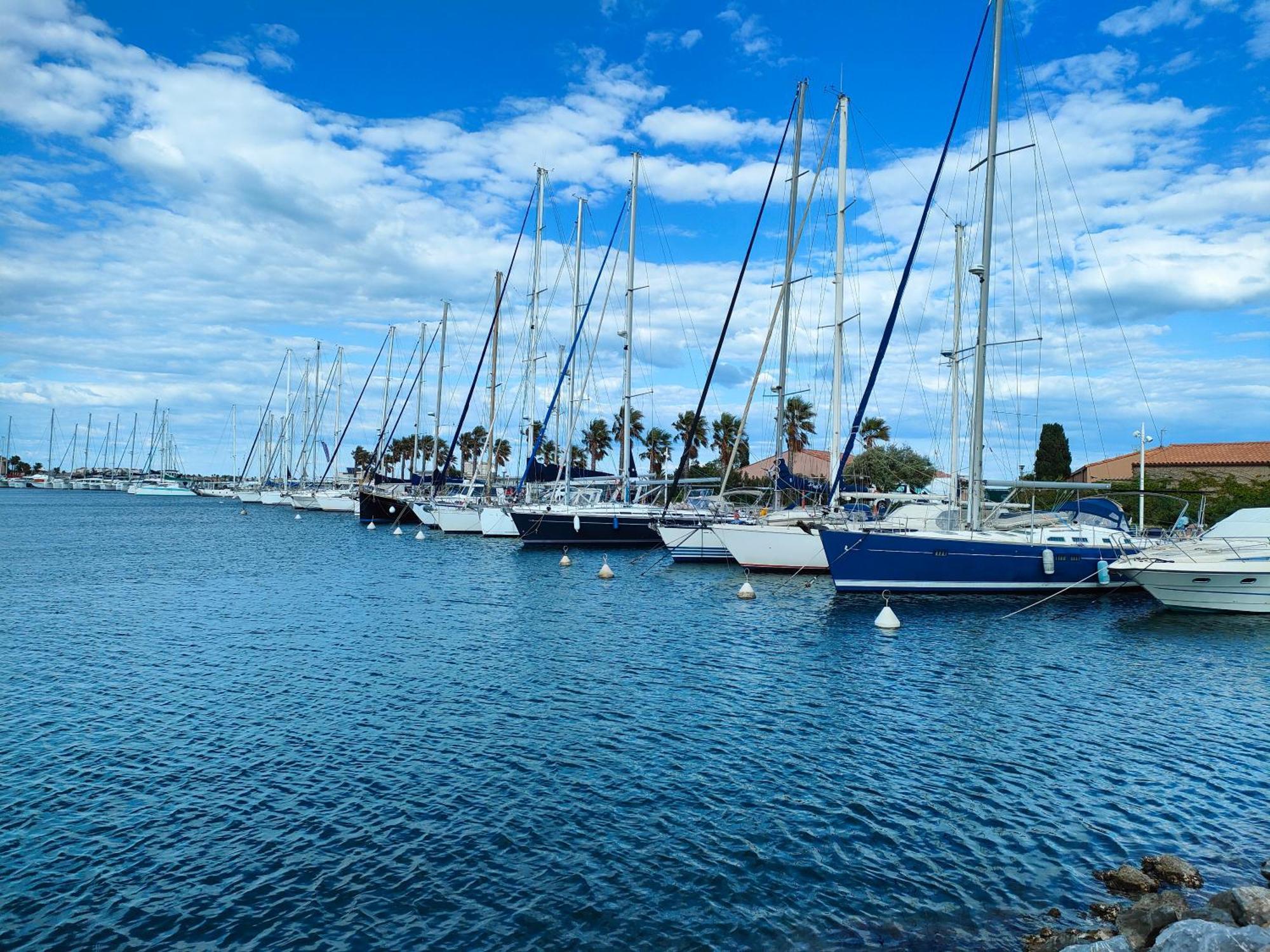 Gruissan, Studio Cabine, Au Calme Vue Degagee Sur Marina المظهر الخارجي الصورة